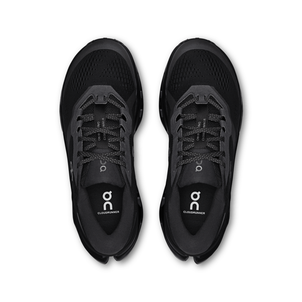 On Cloudrunner 3 - Black/Black