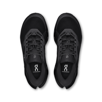 On Cloudrunner 3 - Black/Black