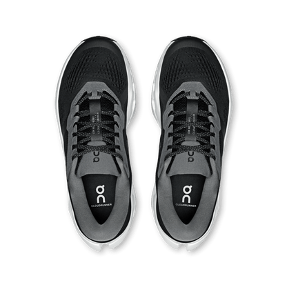 On Cloudrunner 3 - Black/Ivory