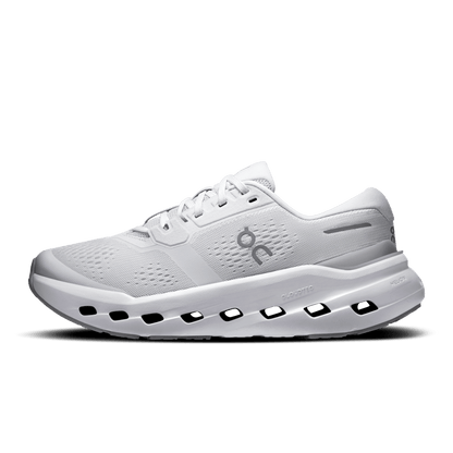 On Cloudrunner 3 - Frost/Glacier