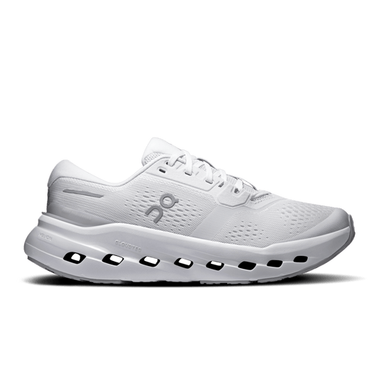 On Cloudrunner 3 - Frost/Glacier