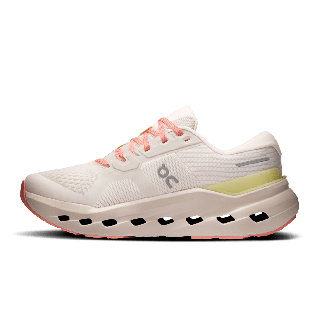 On Cloudrunner 3 - Ivory/Dew