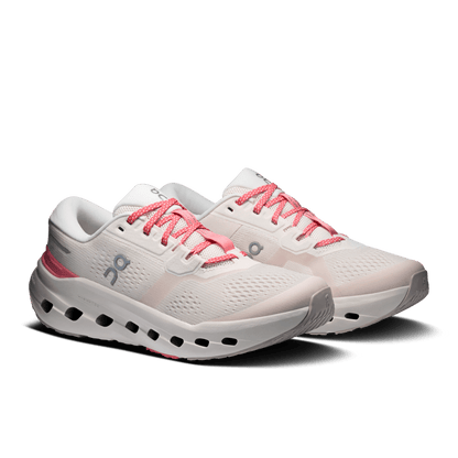 On Cloudrunner 3 - Oyster/Camellia