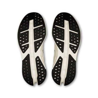 On Cloudsurfer Max - White/White (Wide Width)