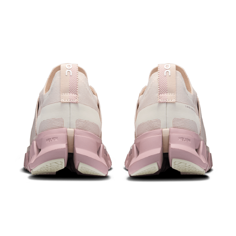 On Cloudswift 4 - Pearl/Mauve