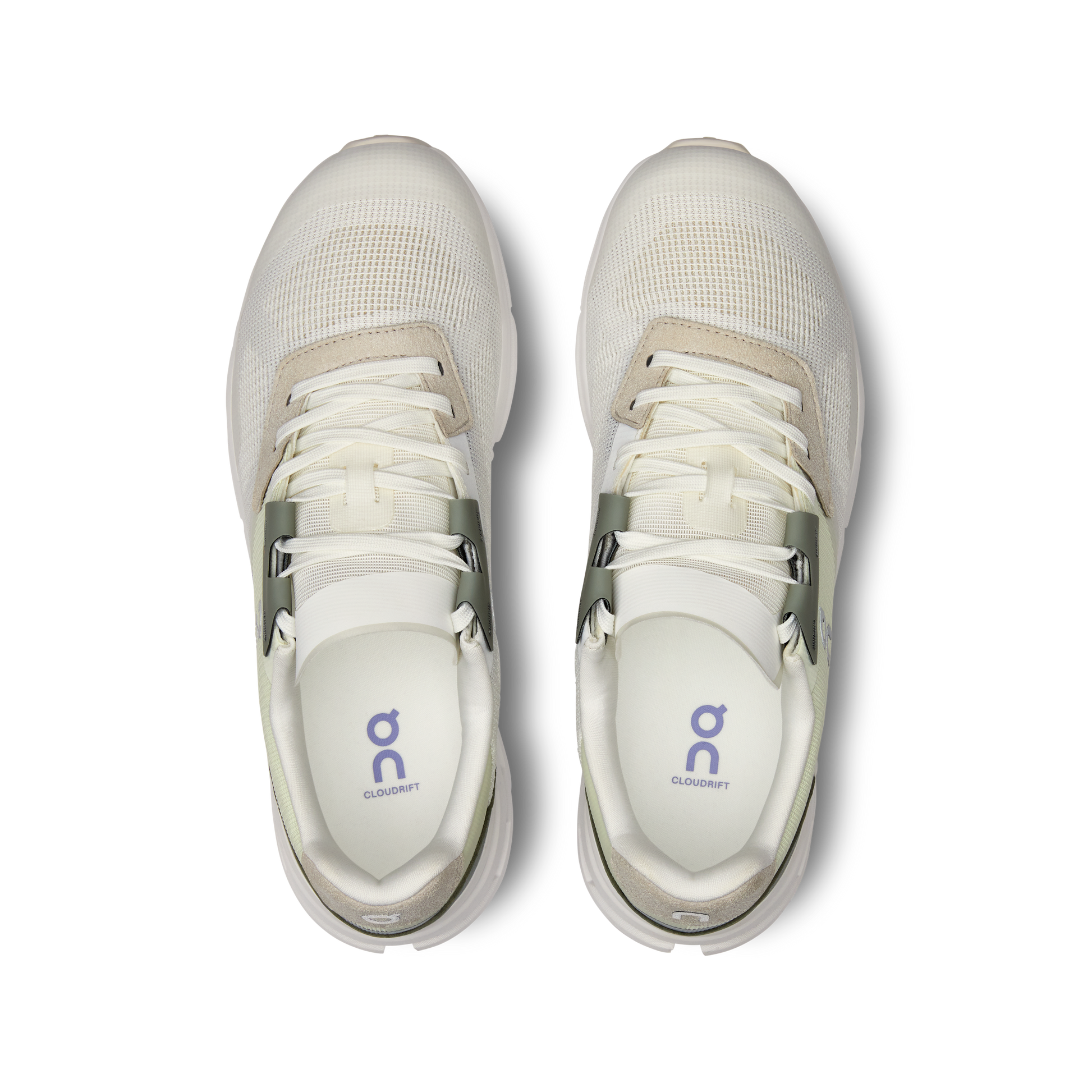 On Cloudrift - Undyed-White | Wisteria