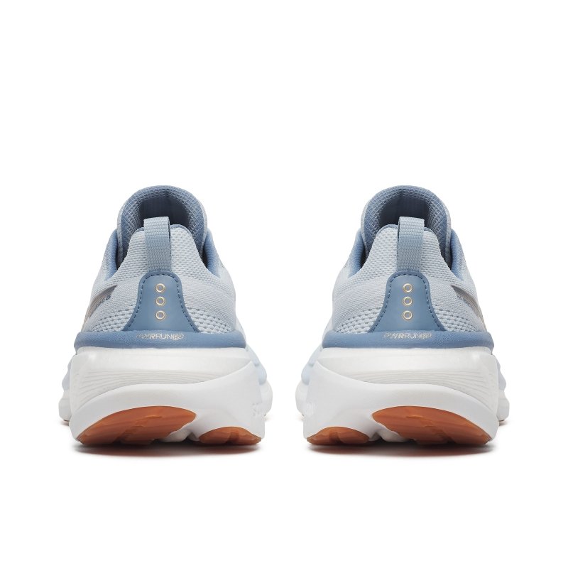 Saucony Hurricane 25 - Airy/Storm