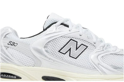 New Balance 530 - White / Silver Metallic / Black