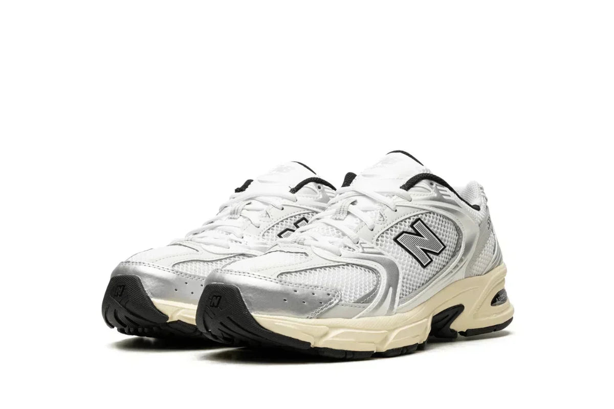 New Balance 530 - White / Silver Metallic / Black