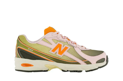 New Balance 740 - Icy Pink / Flame Orange / Sylvan Green