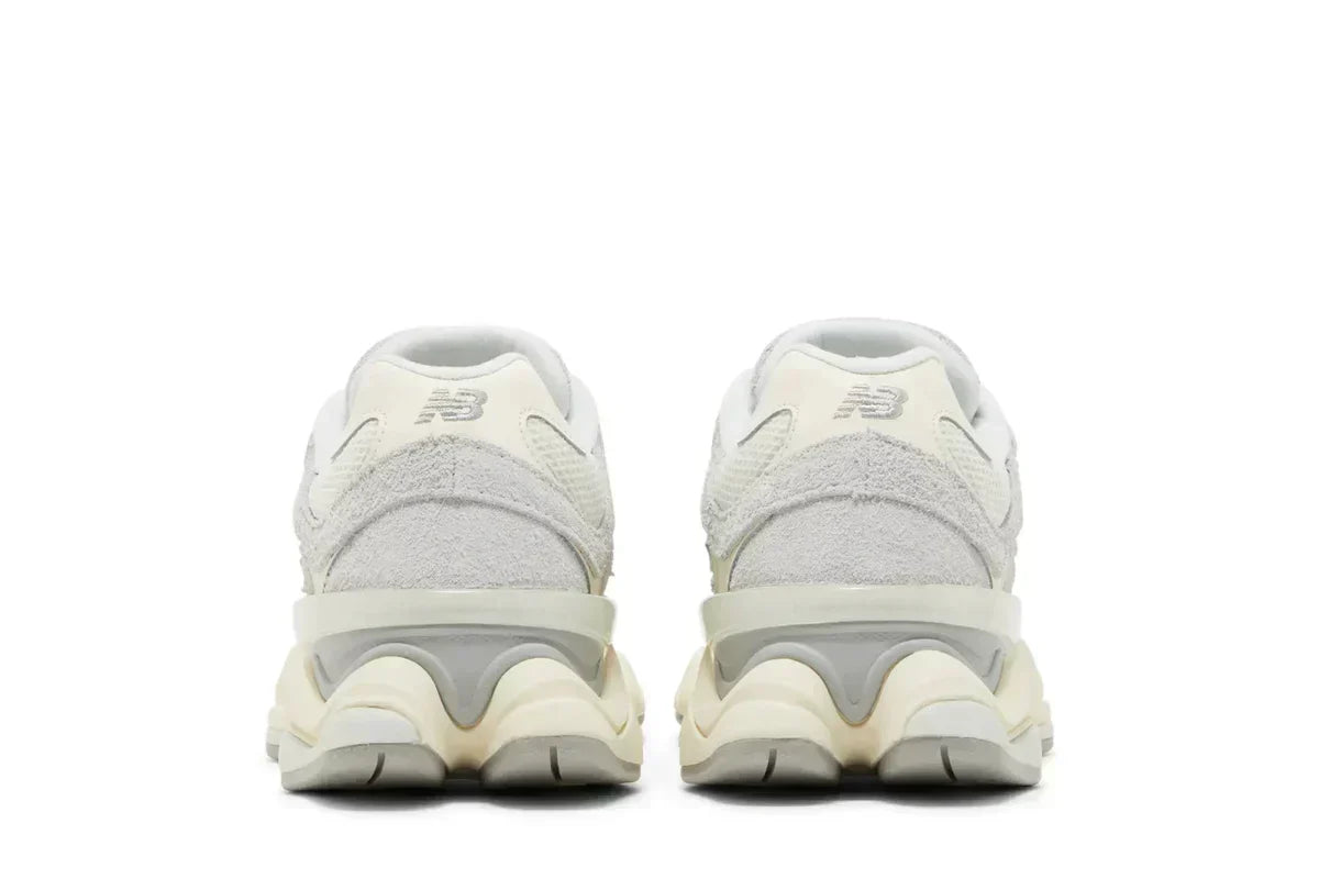 New Balance 9060 - White / Beige