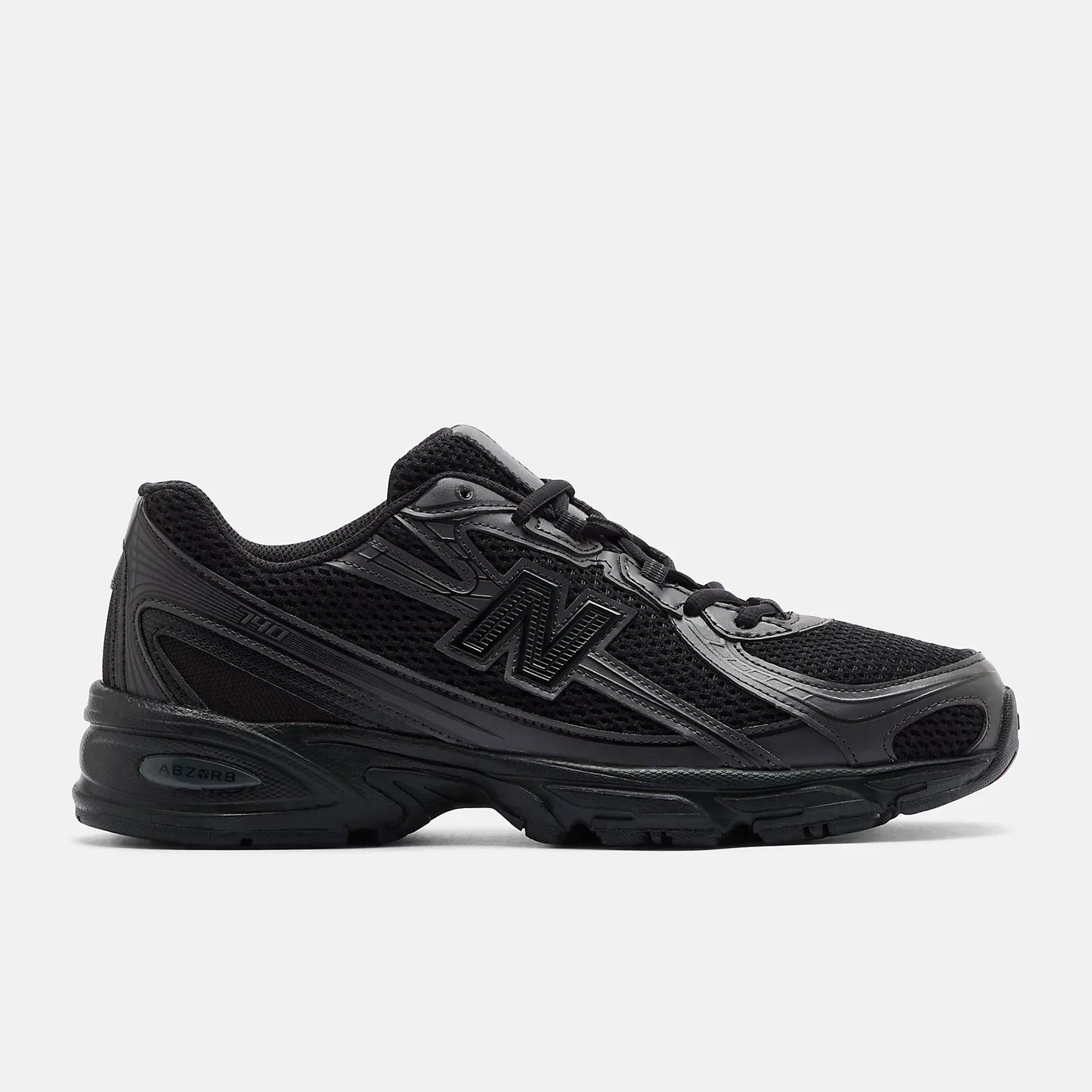 New Balance 740 - Triple Black