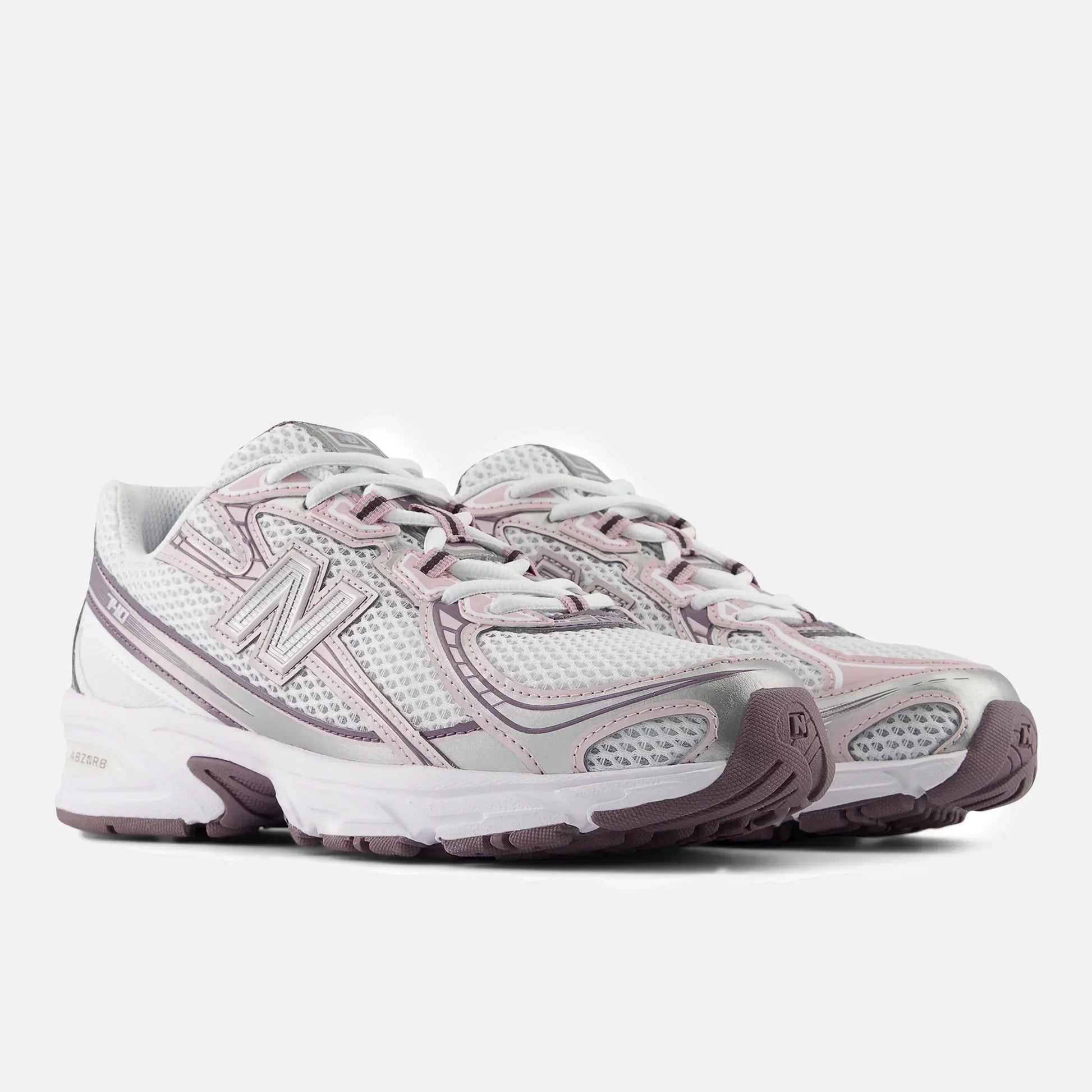 New Balance 740 - White / Silver Metallic / Reflection