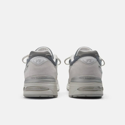 New Balance 991 - Nimbus Cloud / Cool Grey / Silver